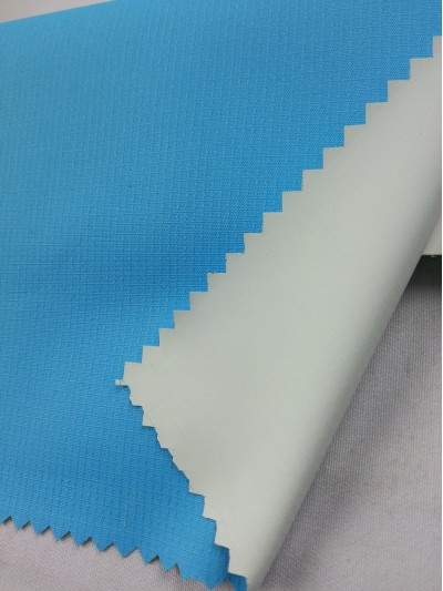 JS ZOYG  KSSS6XGGZD  功能性風衣布 正面照